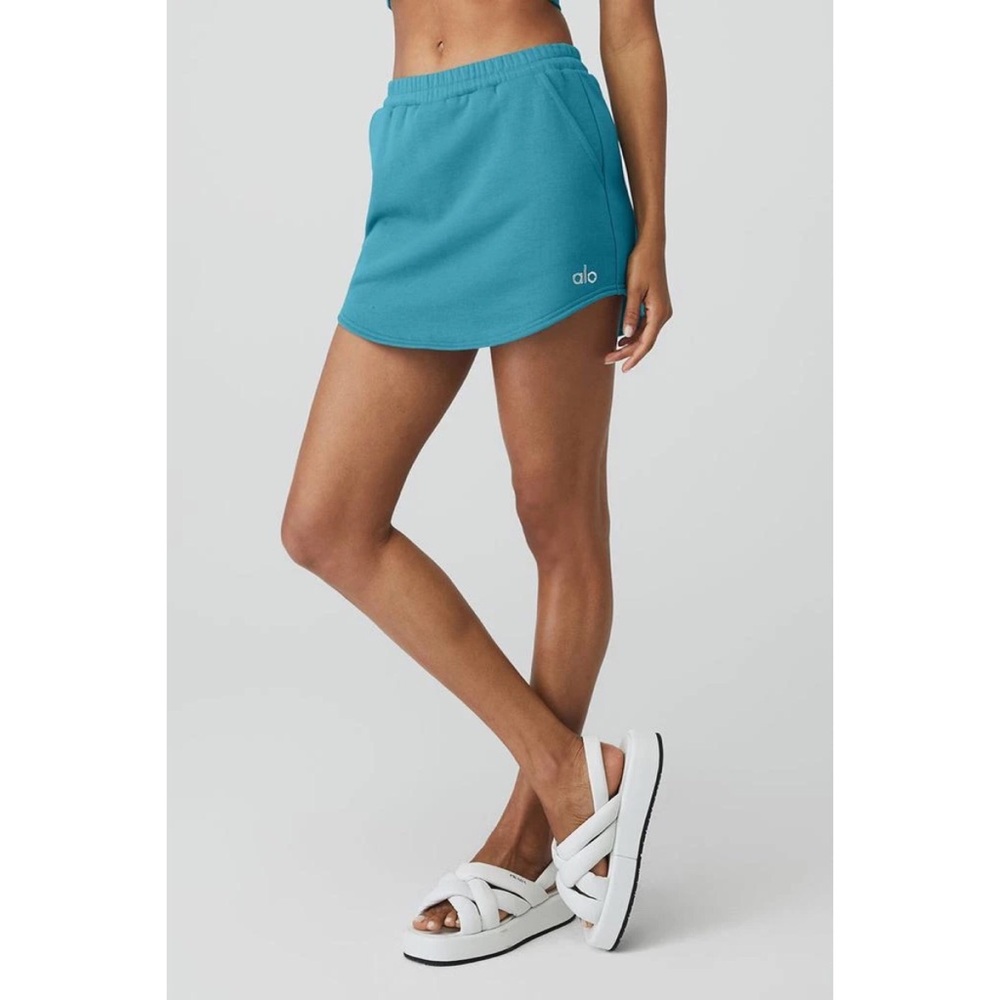Alo Yoga High-Waist Accolade Skirt Blue Splash M - Picture 2 of 11